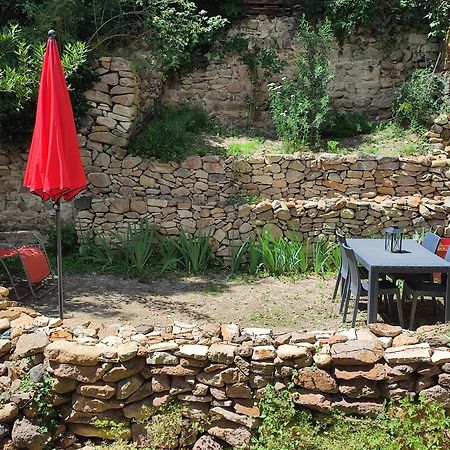 Les Insolites De Champeix Exteriér fotografie